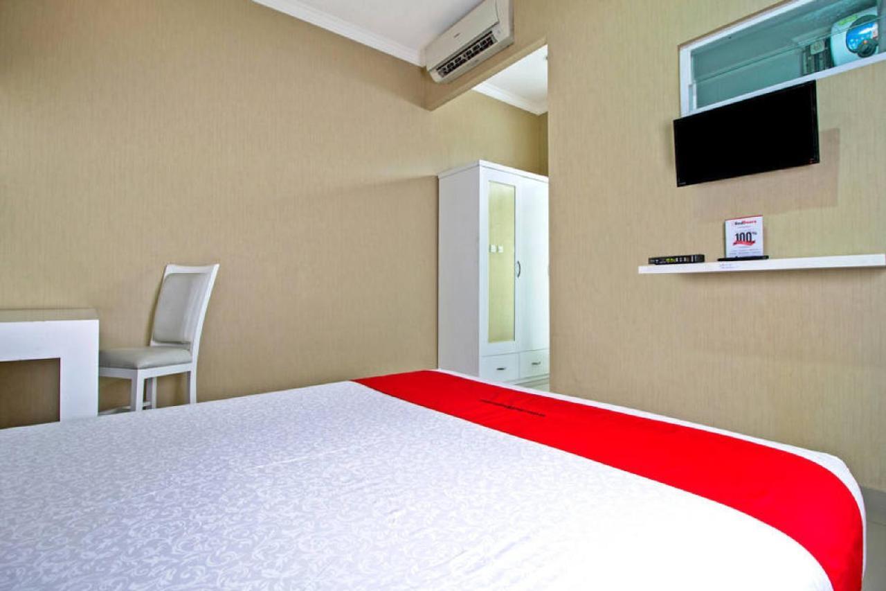 Hotel Reddoorz @ Pulomas Dżakarta Zewnętrze zdjęcie